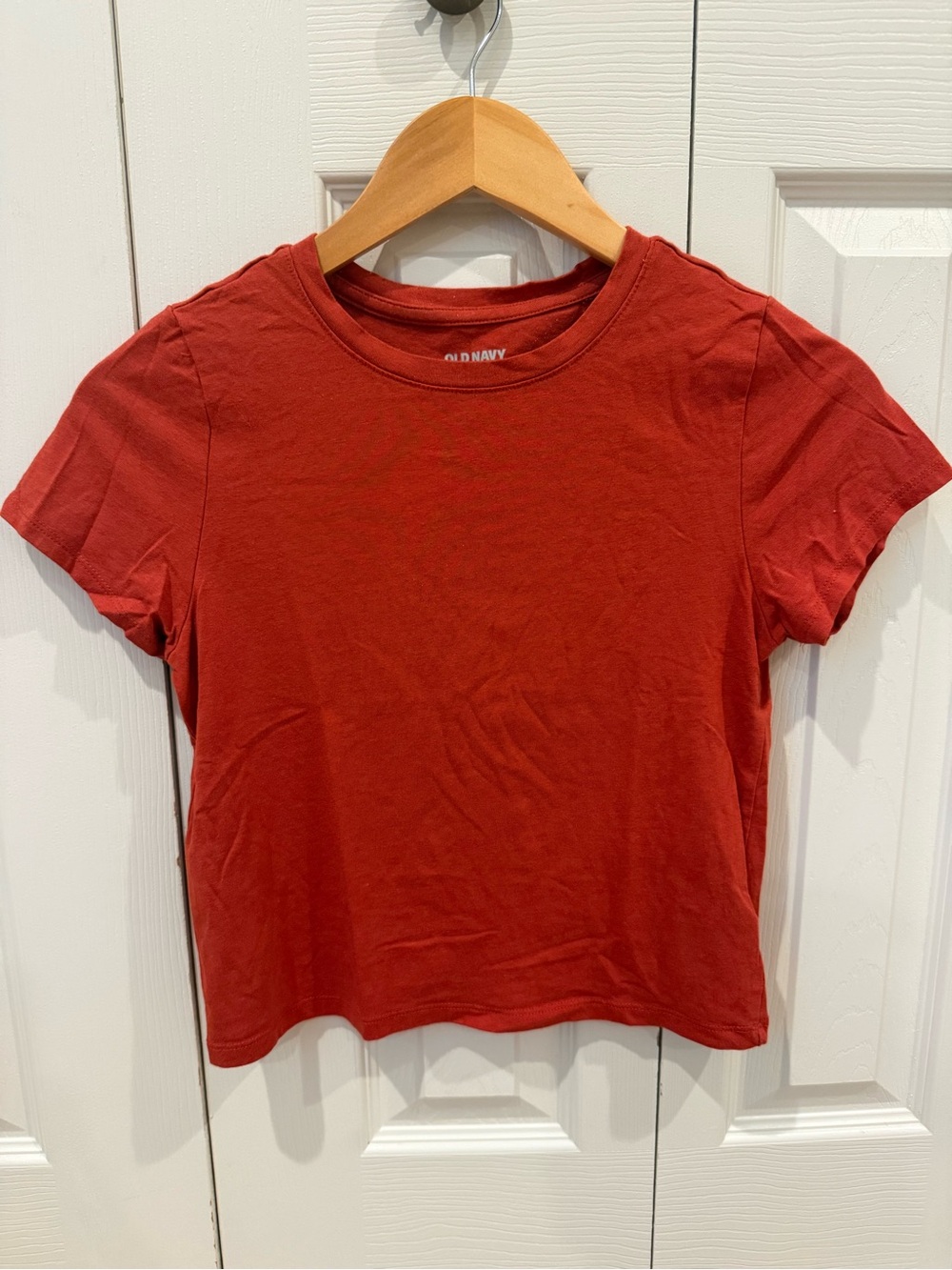 Old Navy Women's Brick Red Short-Sleeve Crewneck Tee